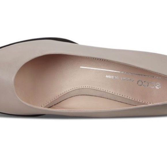 ECCO Shape 45 Woman’s Chic Leather Beige Wedge Shoes (Sz 7-7.5) - Picture 8 of 9